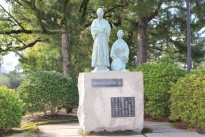 坂本龍馬新婚の旅碑